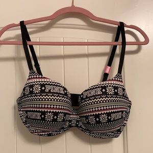 PINK Wear Everywhere T-Shirt Lightly Lined Bra